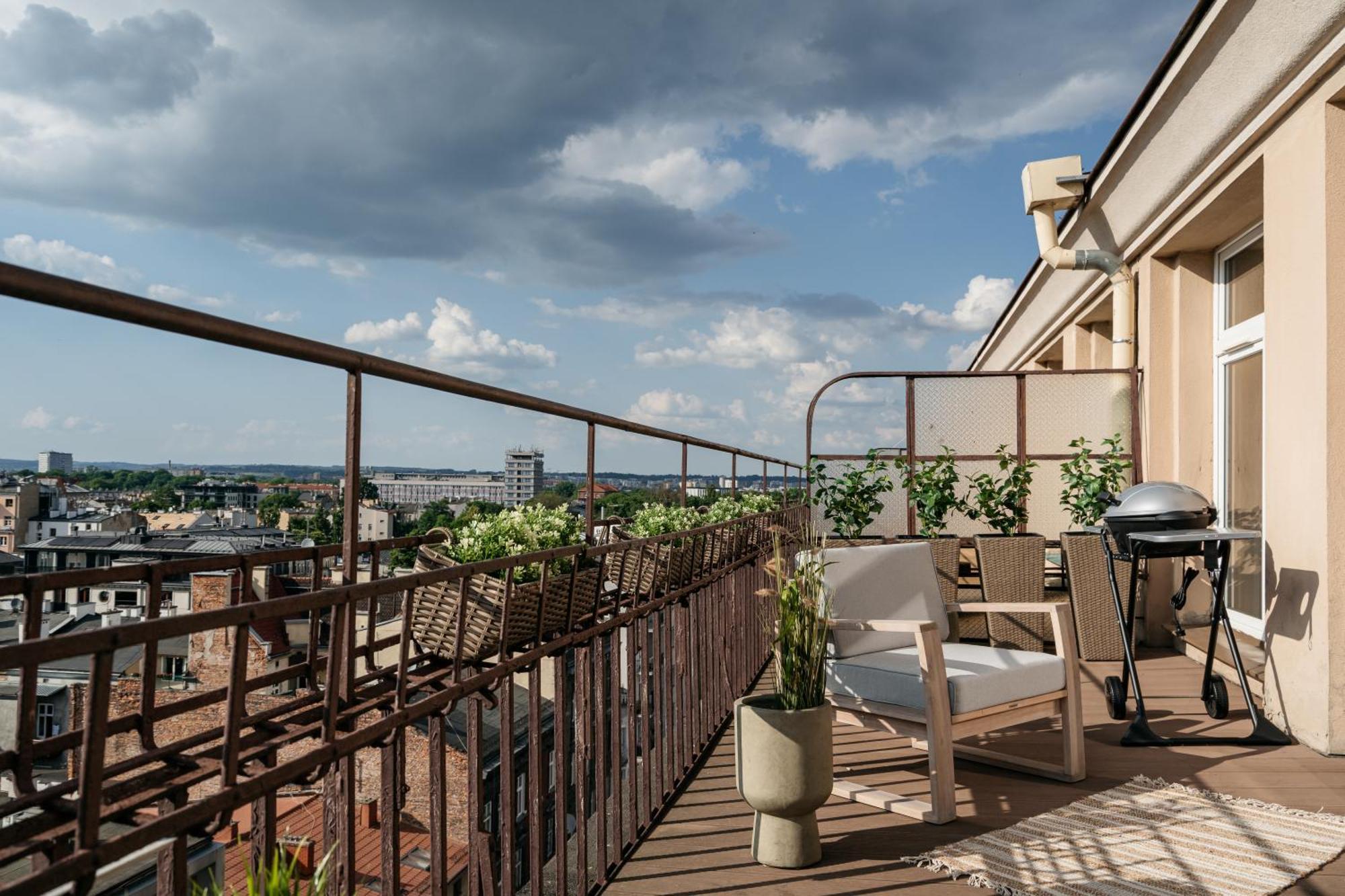 Апартаменты Penthouse Panorama - Loftaffair Краков Экстерьер фото
